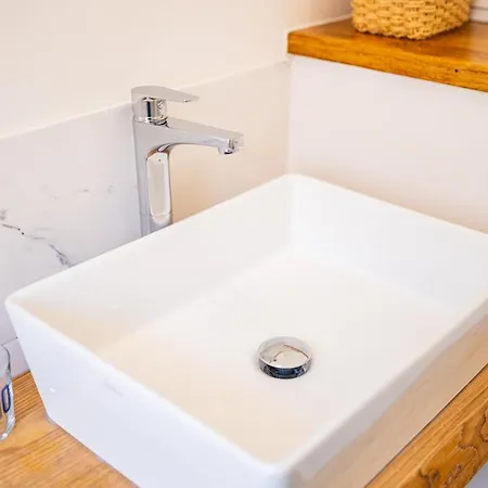 아파트 Mizzica! - 타오르미나